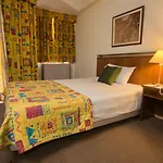 Express & - Principe Real By Ihg Hotel