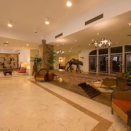 Express & - Principe Real By Ihg Hotel