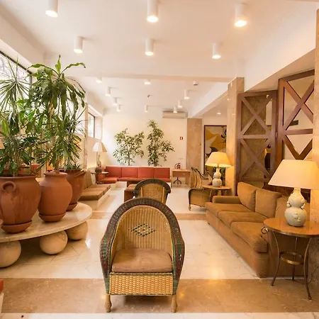 Express & - Principe Real By Ihg 3* Lizbona