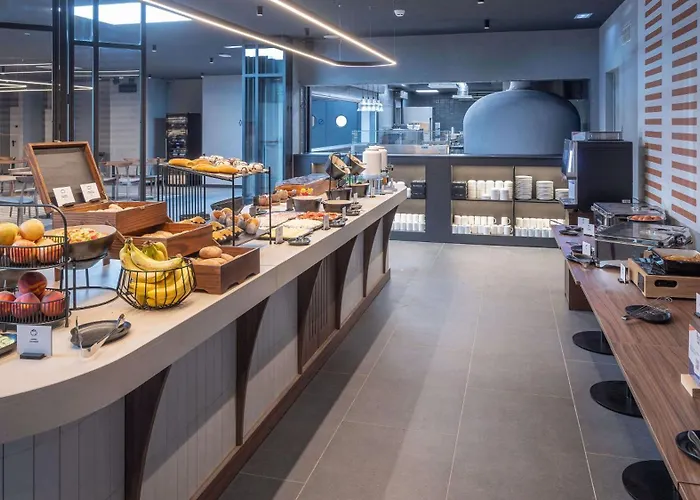 Express & - Principe Real By Ihg Hotel 3*