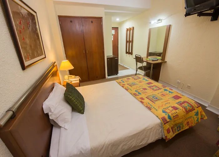 亚马逊里斯本酒店 3*