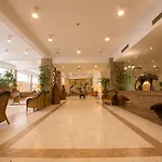 Szálloda Express & - Principe Real By Ihg Lisboa