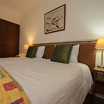 Szálloda Express & - Principe Real By Ihg Lisboa