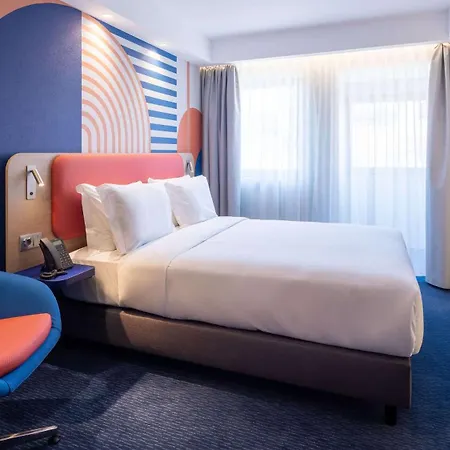 Express & - Principe Real By Ihg Szálloda 3*