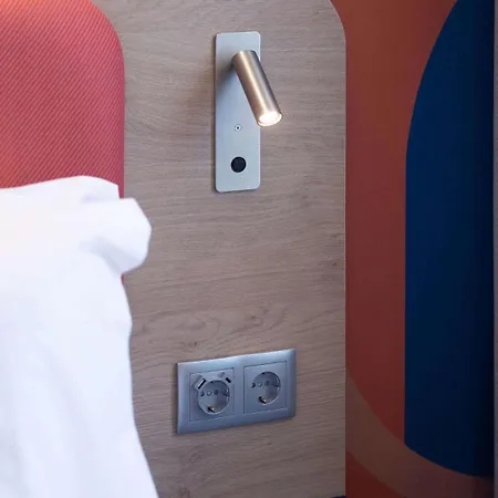 Express&suites - Real By Ihg 3*