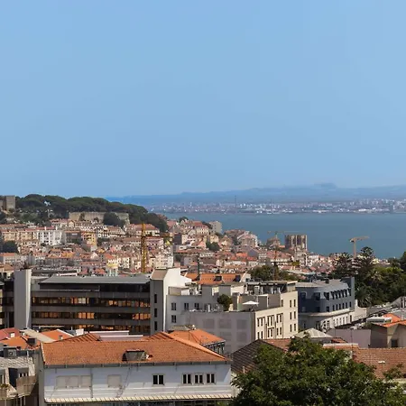 Express&suites - Real By Ihg 3* Lisboa