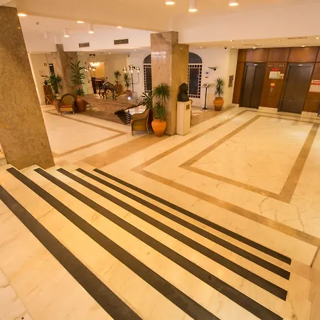 Express & - Principe Real By Ihg Szálloda 3*