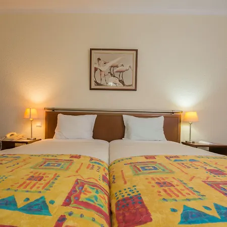 Express & - Principe Real By Ihg 3* Lisboa