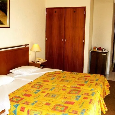 Express & - Principe Real By Ihg 3* Lisbon