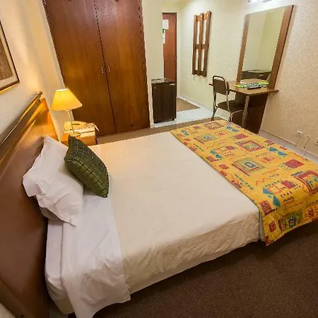 Express & - Principe Real By Ihg Hotel Lisbon