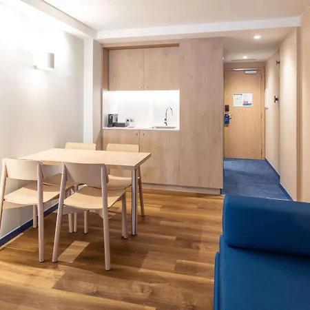 Express & - Principe Real By Ihg Lisboa